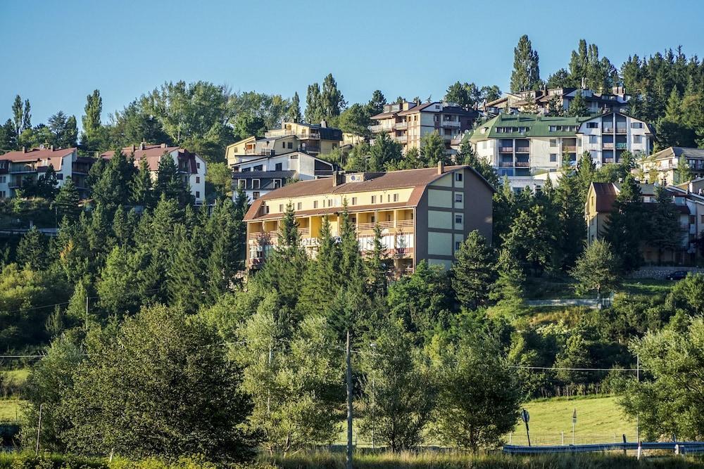 Family Hotel Como Rivisondoli Exteriér fotografie