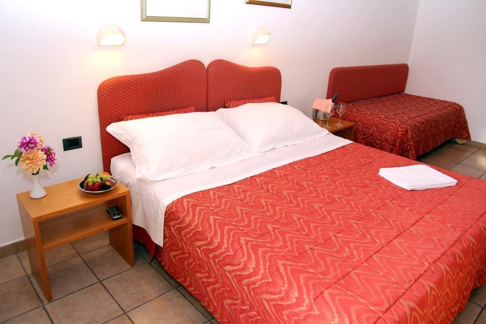 Family Hotel Como Rivisondoli Exteriér fotografie